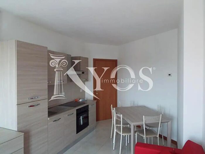 Appartamento bilocale in affitto in Via Cosenz, Milano