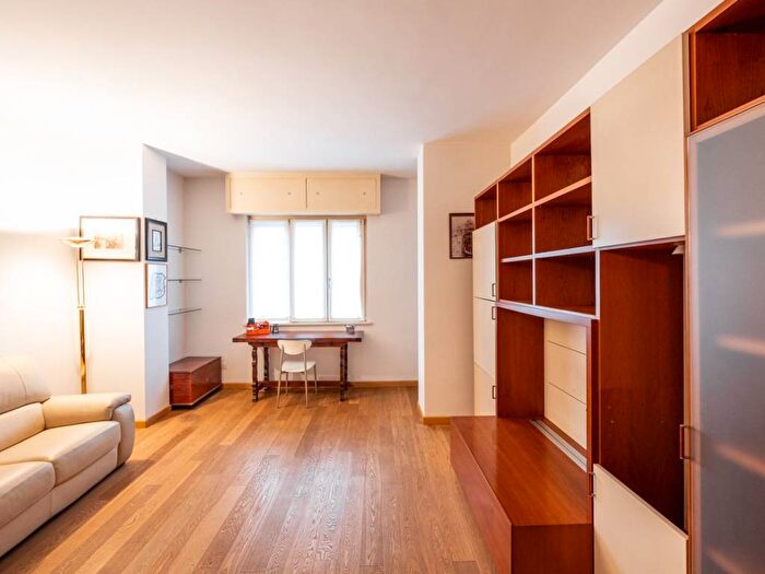 Appartamento trilocale in affitto in Via Sandro Botticelli, Città Studi, Milano