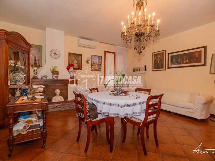 Appartamento quadrilocale in vendita in Quattro Castella