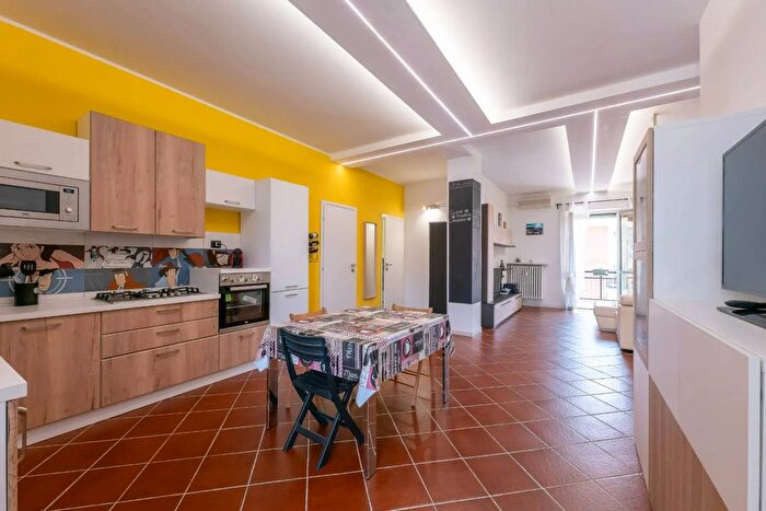 Appartamento trilocale in vendita in Via Papa Giovanni XXIII San Mauro Torinese, San Mauro Torinese