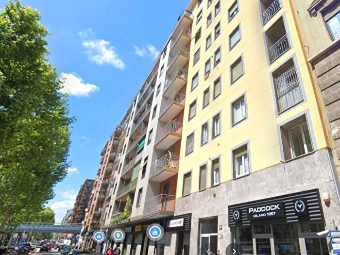 Appartamento bilocale in affitto in Piazza Firenze, Portello Parco Vittoria, Milano