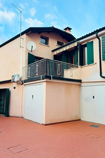 Appartamento trilocale in affitto in Via Ceron, Padova