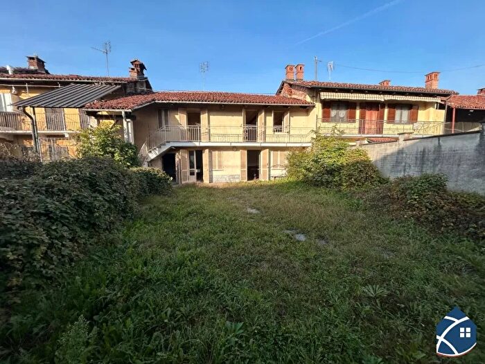 Appartamento con 5 locali in vendita in Vigone Via Ospedale, Vigone