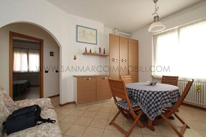 Appartamento trilocale in vendita in Vercurago