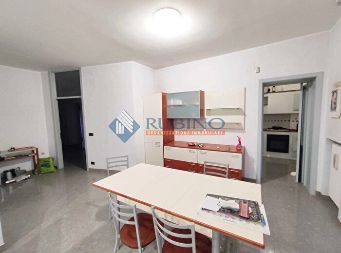 Casa con 6 locali in vendita in Strada Comunale Rosatella, Castellana Grotte