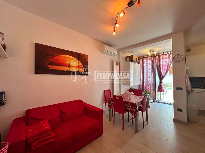 Appartamento trilocale in vendita in Via Monte Grappa, Comacchio