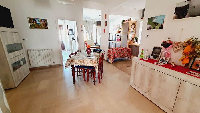 Appartamento trilocale in vendita in Pedaso