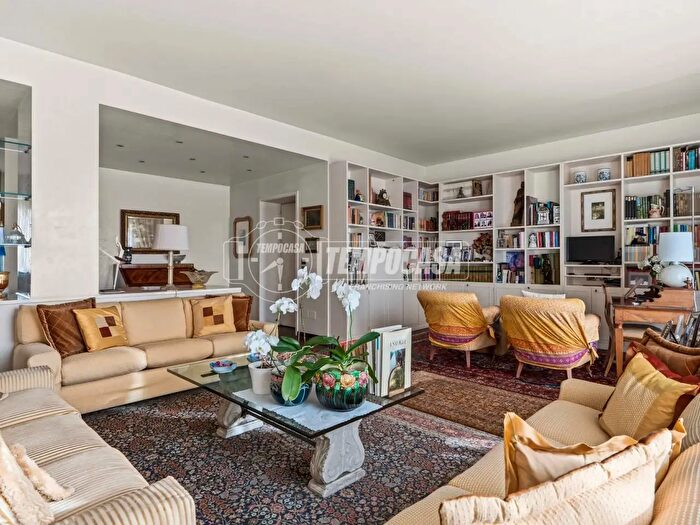 Appartamento quadrilocale in vendita in Via Giovanni Battista Boeri, Milano