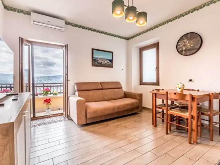 Appartamento quadrilocale in vendita in Via Guglielmo Marconi, Priverno