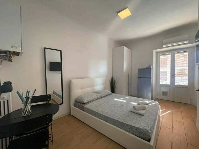 Appartamento monolocale in affitto in Via Lodovico Muratori, Milano