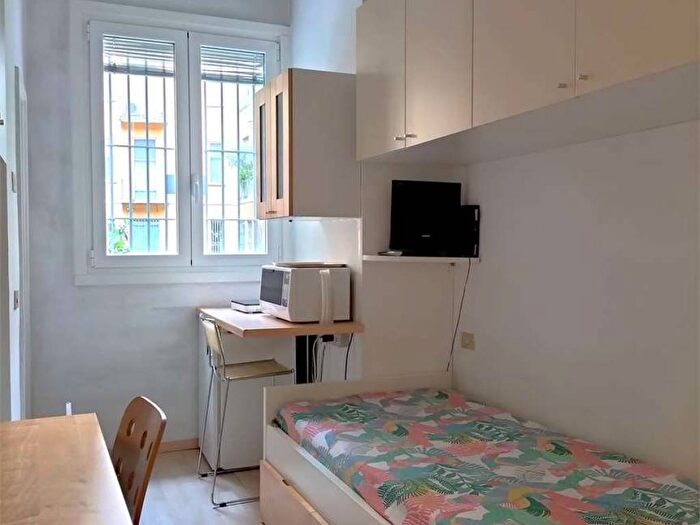 Appartamento monolocale in affitto in ARCHIMEDE, Indipendenza, Milano