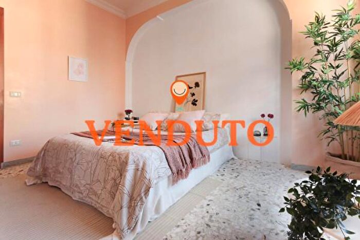 Appartamento trilocale in vendita in Via Cesare Vigna, Roma