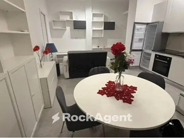 Appartamento bilocale in affitto in Milano