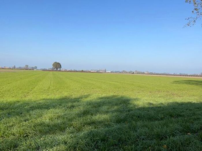 Casa con 6 locali in vendita in Via nello Lasagni, Reggio Emilia
