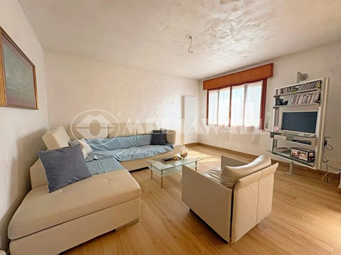 Casa con 8 locali in vendita in Via del Ponte, Chions