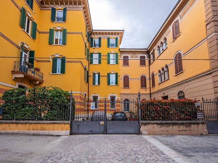 Appartamento trilocale in affitto in Viale Alfredo Oriani, Murri, Bologna