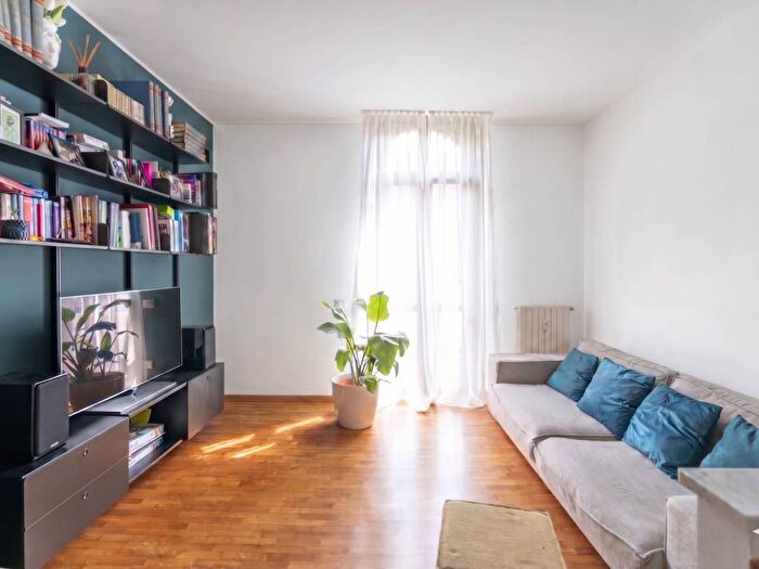 Appartamento trilocale in affitto in Via Franchino Gaffurio, Buenos Aires, Milano