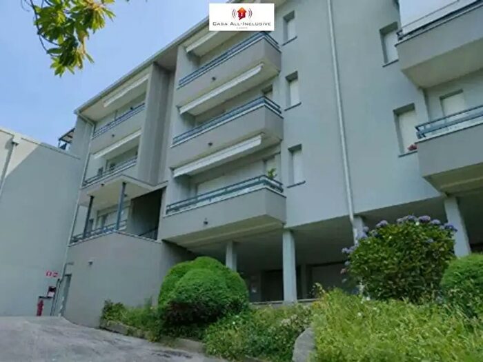 Appartamento trilocale in vendita in Via Montorfano, Lipomo