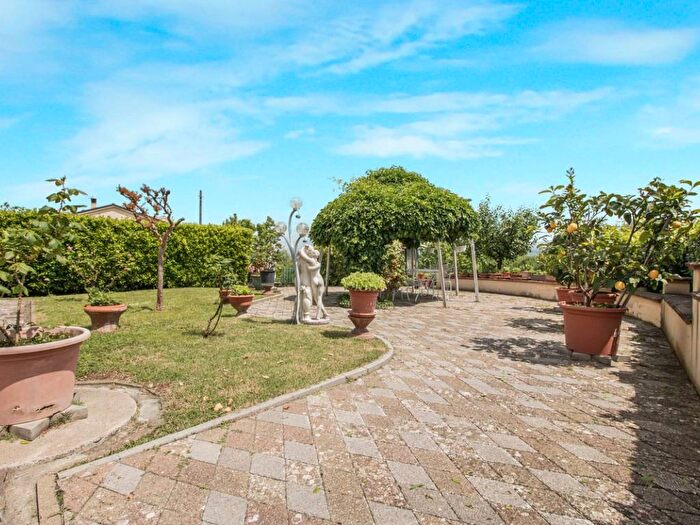 Casa con 6 locali in vendita in Strada di Palazzuolo, Barberino Tavarnelle