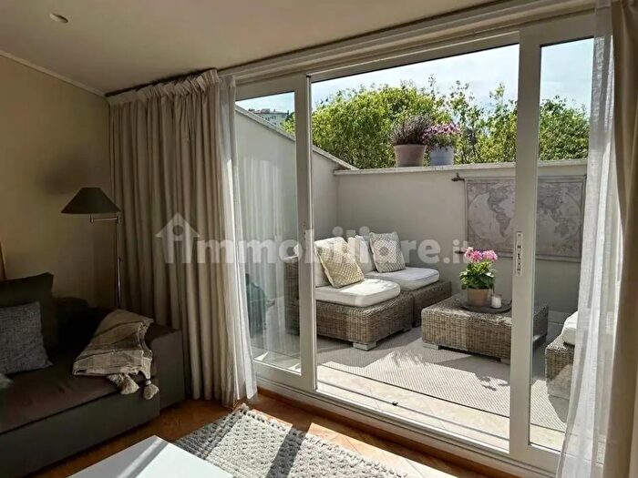 Appartamento quadrilocale in affitto in Firenze