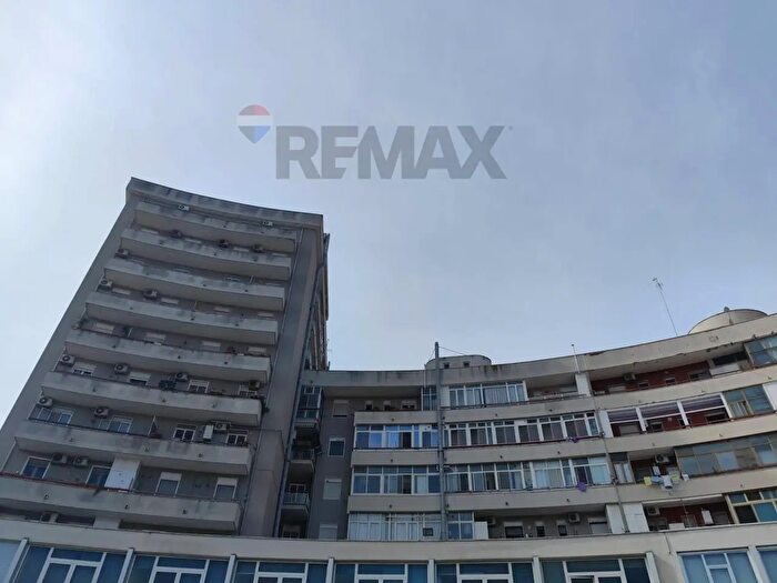 Appartamento quadrilocale in vendita in Via Vitantonio di Cagno, Bari