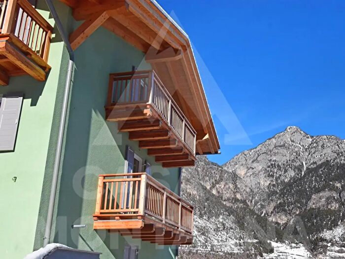 Appartamento quadrilocale in vendita in Ziano Di Fiemme