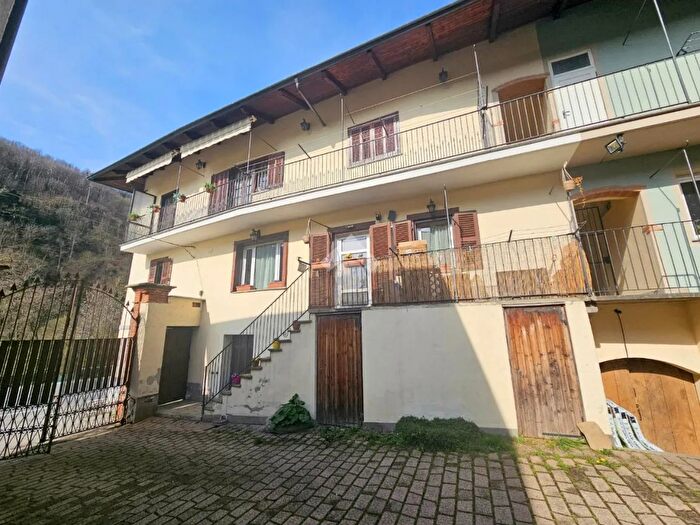 Appartamento quadrilocale in vendita in Via Nazionale, Porte