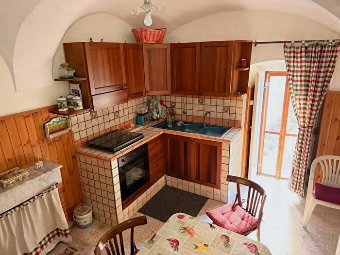 Casa trilocale in vendita in Via Monte Imperatore, Filignano