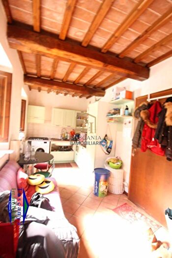 Appartamento trilocale in vendita in Colle Di Val DElsa