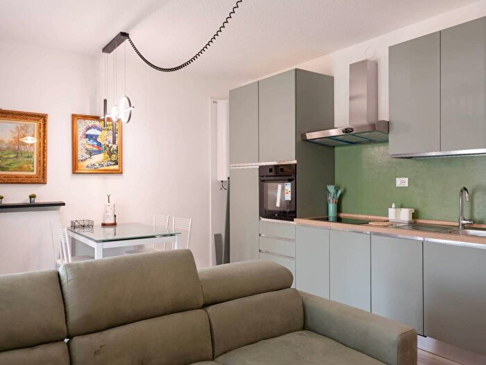 Appartamento bilocale in affitto in Via Giacomo Matteotti, Centro, Assago