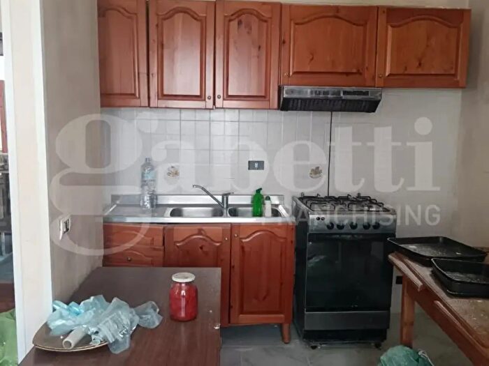 Appartamento bilocale in vendita in Via Trento, Crispiano