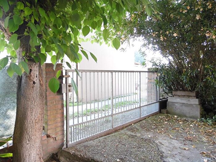 Casa con 8 locali in vendita in Ravenna