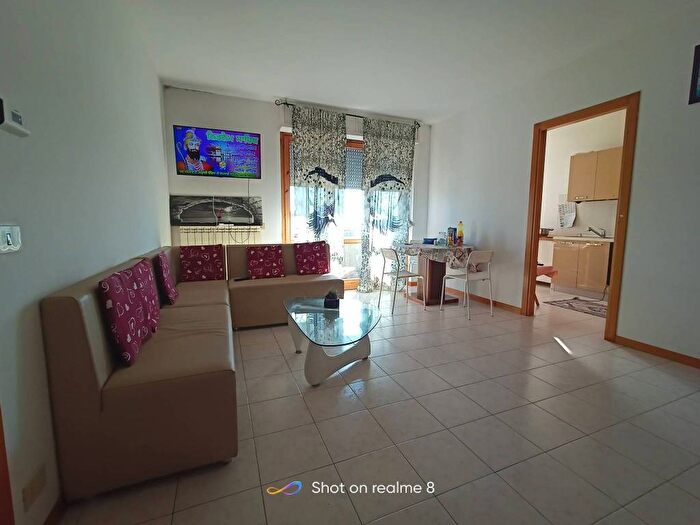 Appartamento quadrilocale in affitto in Via Aprutina, Marina Di Altidona, Altidona