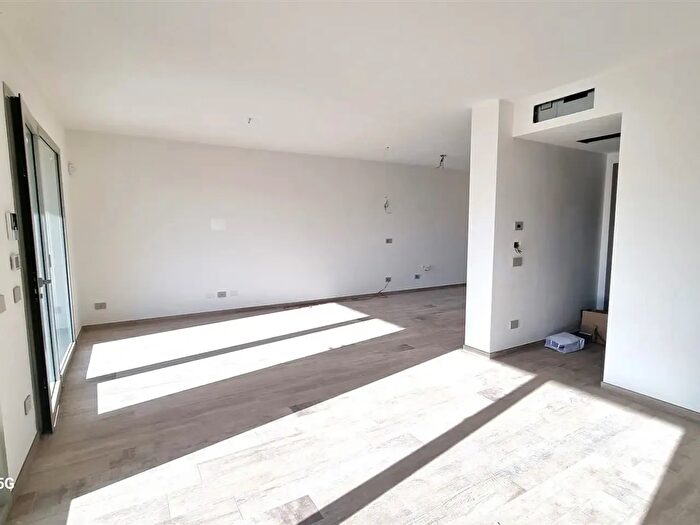 Casa trilocale in vendita in Strada Pilastrello, Parma