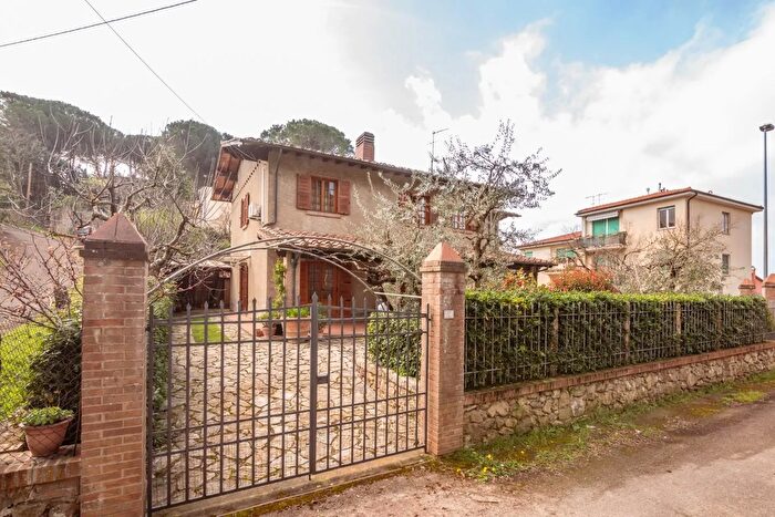 Casa con 10 locali in vendita in Via Belvedere Casciana Terme Lari, Casciana Terme Lari