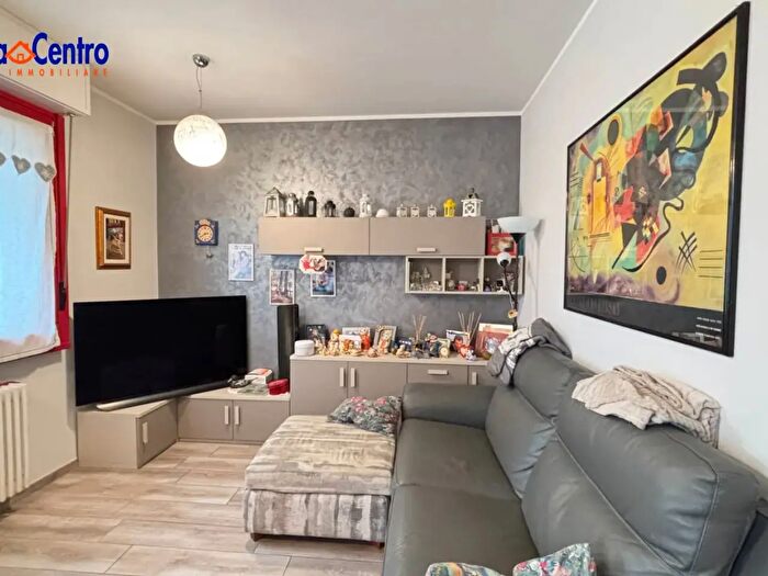 Appartamento bilocale in vendita in Via Saint Martin De Corléans, Aosta