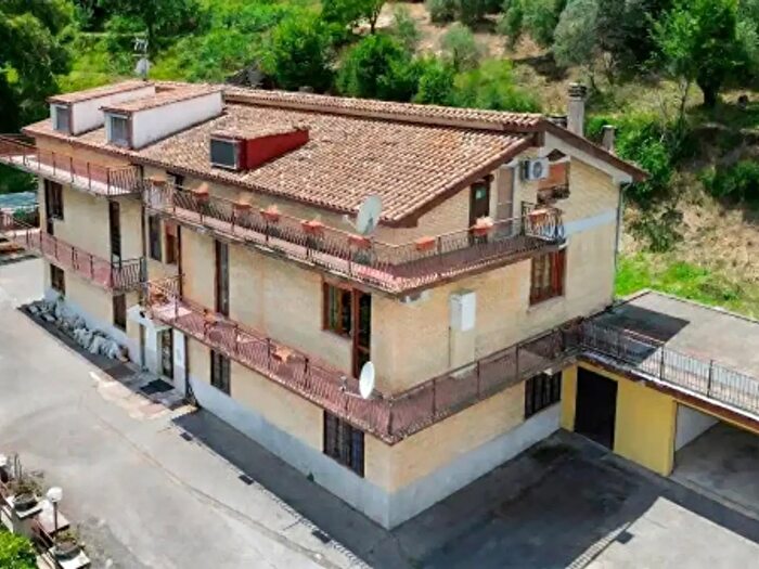 Appartamento trilocale in vendita in Via Valle Clementina, Rocca Priora