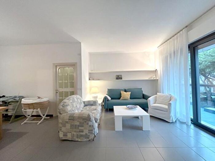 Appartamento quadrilocale in affitto in Viale Gaspare Spontini, Riccione