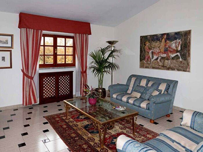 Appartamento trilocale in affitto in Via Don Umberto Terenzi, Castel di Leva, Roma