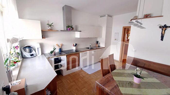 Case in Vendita e in Affitto - 2