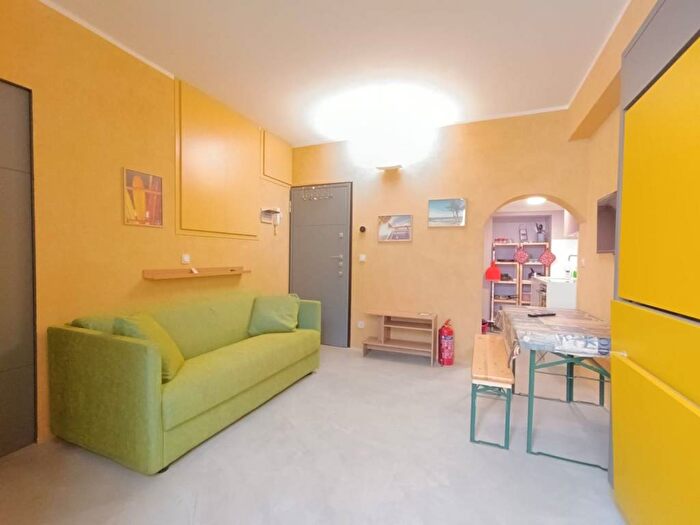 Appartamento monolocale in affitto in Via Alessandro Volta, Centro, Alassio