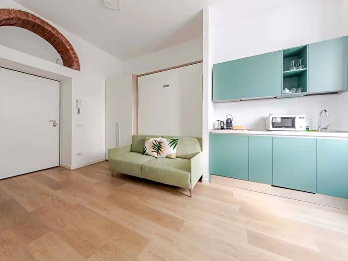 Appartamento monolocale in affitto in Via Marghera, Milano