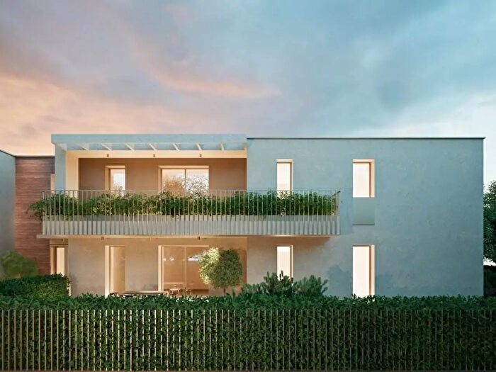 Appartamento con 6 locali in vendita in Via Adriana Rovina, Porto Mantovano