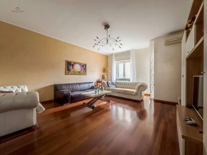 Appartamento quadrilocale in vendita in Via Arrigo Boito Putignano, Putignano