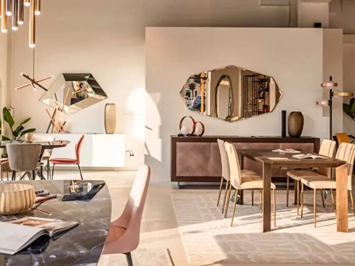 Casa quadrilocale in vendita in Via Alessandro Tassoni, Reggio Emilia