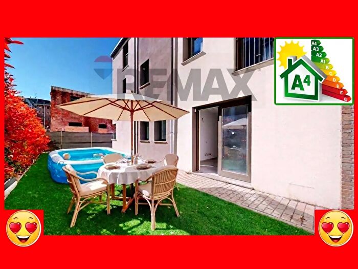 Appartamento trilocale in vendita in Via Gino Pollini, Milano