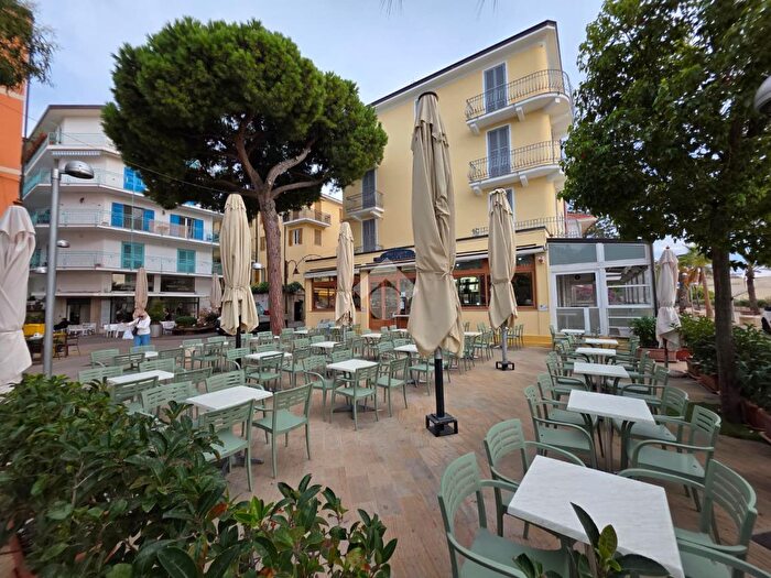 Appartamento in vendita in Via Candido Queirolo, Taggia