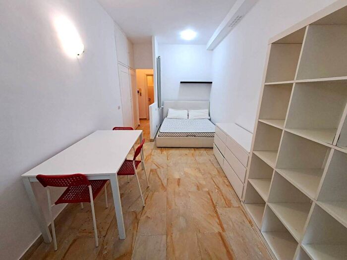 Appartamento monolocale in affitto in Via Ghirza, Africano Villa Chigi, Roma