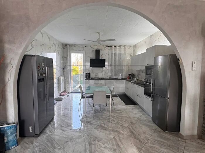 Casa con 5 locali in vendita in Mirano