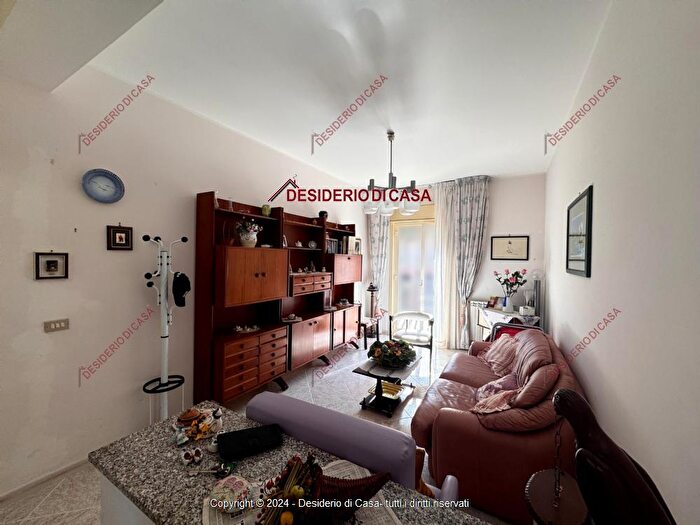 Appartamento quadrilocale in vendita in Pollina